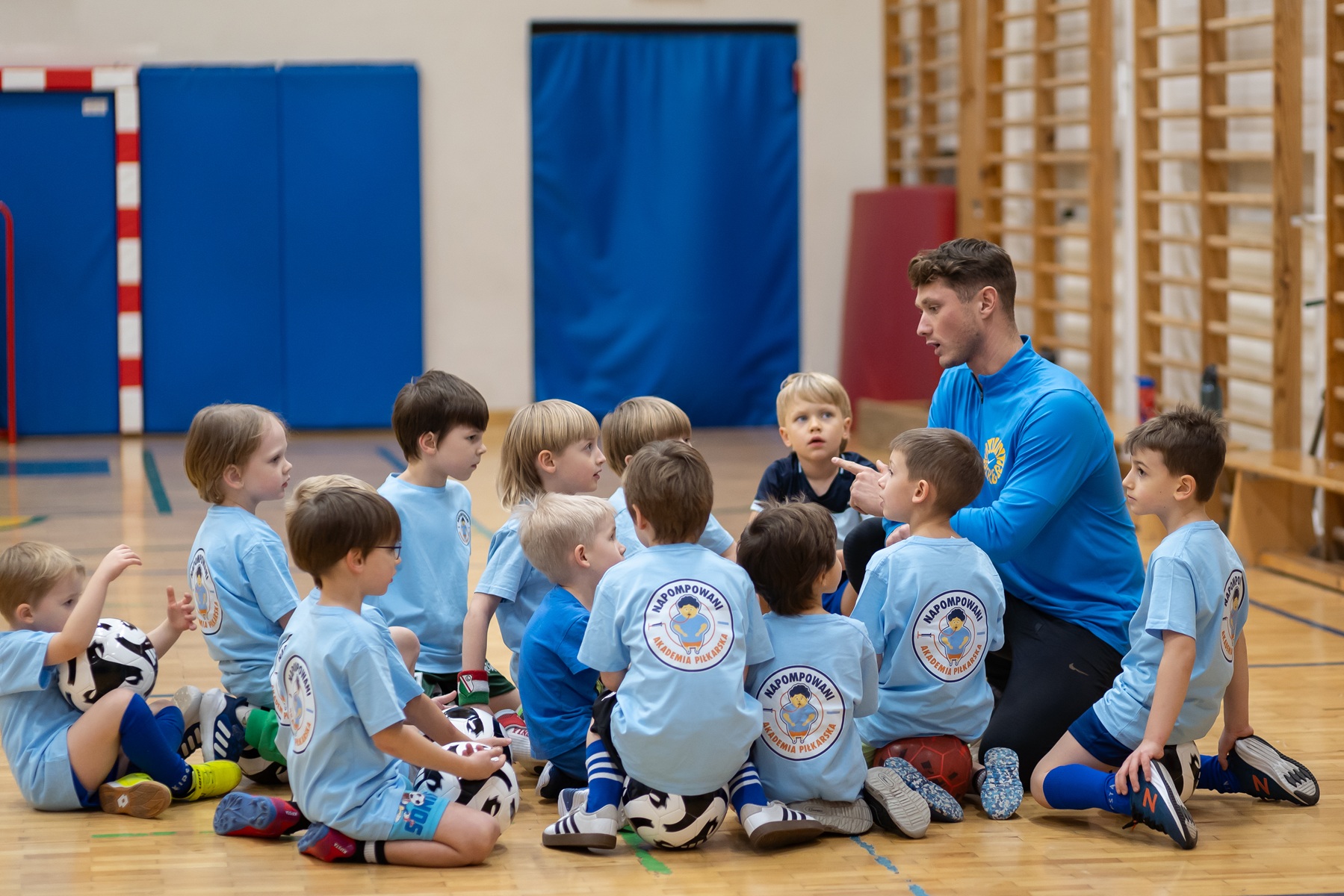 akademia piłkarska dla osób chcących przyspieszyć rozwój umiejętności zawodników